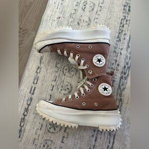 Wmns Converse Run Star Hike High Platform Shoe / Pink Rose / us 3youth